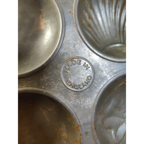 Lot Of 2 Vtg England Shapes Different Designs Metal Cookies Baking Tray 9.5x6.5" - Picture 9 of 9